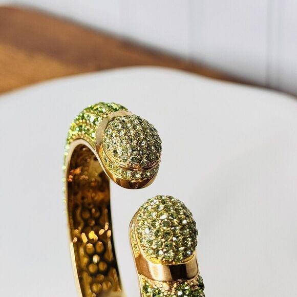 HSN Joan Boyce Kissable Cuff Bracelet Green Crystal Hinged Bracelet Pave QVC 444 - Picture 8 of 12